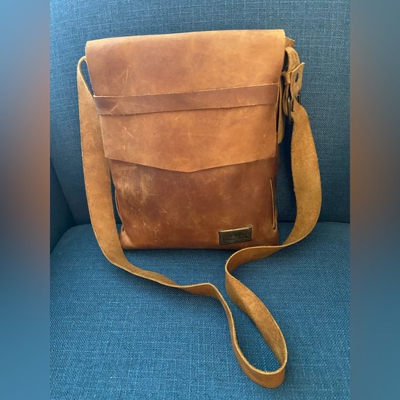 YAYAS Other - YAYAS Leather Messenger Bag- Vintage Crossbody Laptop IPad Handmade Bag